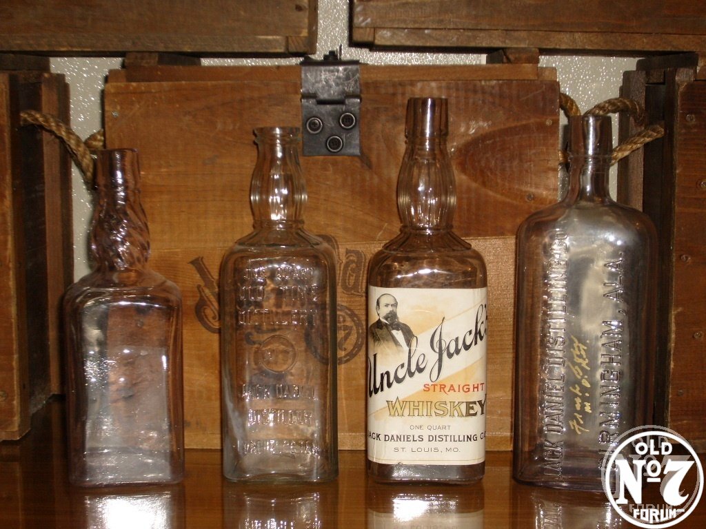 Repro labels or a real deal? - Old Bottles & Jugs - Maxwells House Forum
